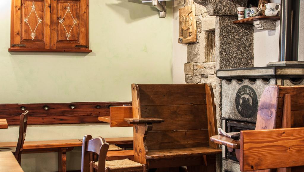 Albergo Meuble Vecchio Scarpone Baceno Luaran gambar
