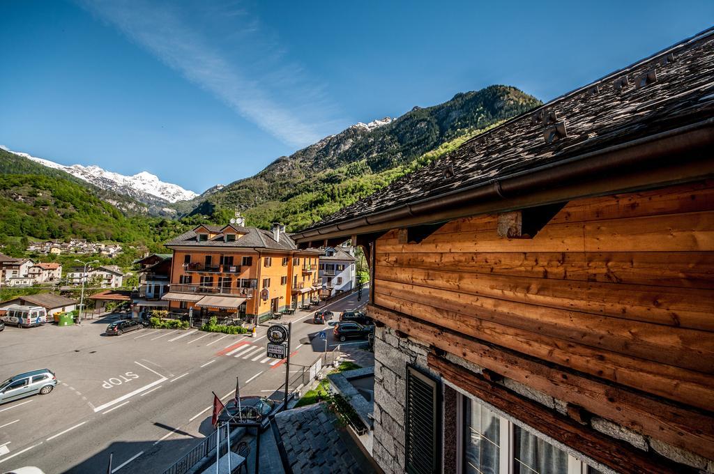 Albergo Meuble Vecchio Scarpone Baceno Luaran gambar